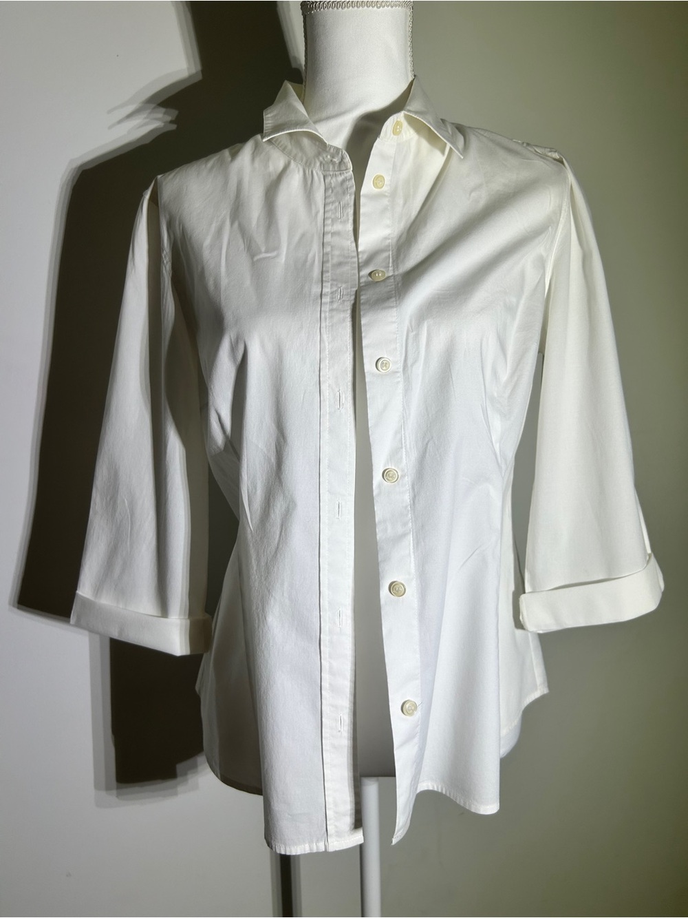 Moda International White Button-Front Shirt